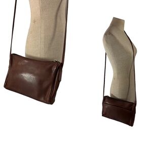 Genuine vintage COACH brown leather shoulder bag crossbody